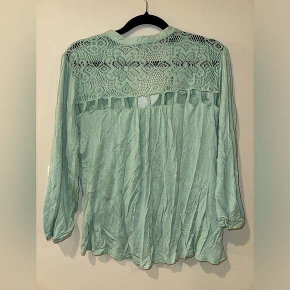 Large Charlotte Russe Blouse Top - Picture 6 of 7